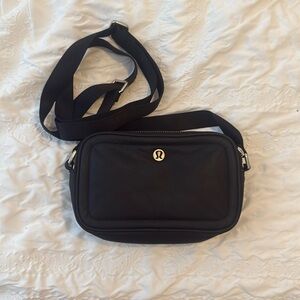 lululemon bag
